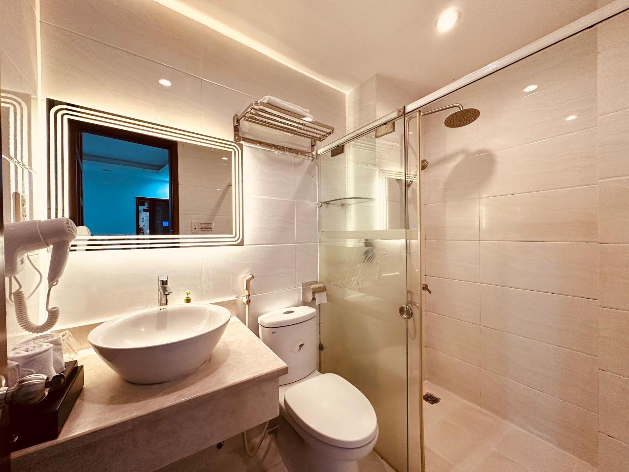 Redflower Hotel Πόλη Χο Τσι Μινχ Εξωτερικό φωτογραφία